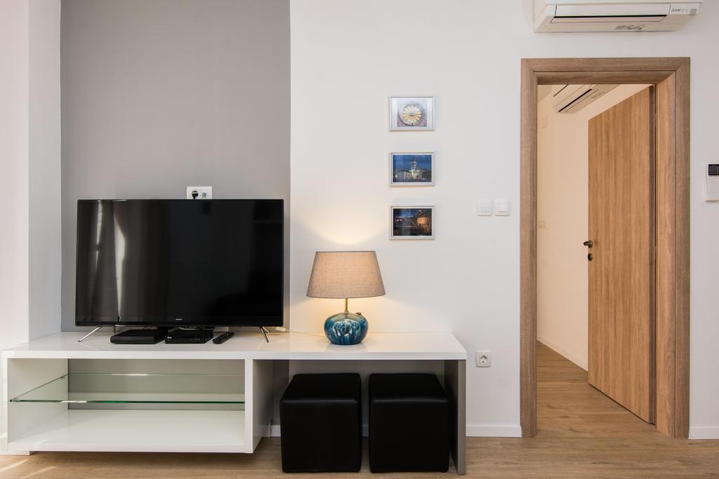 Bell Apartment
